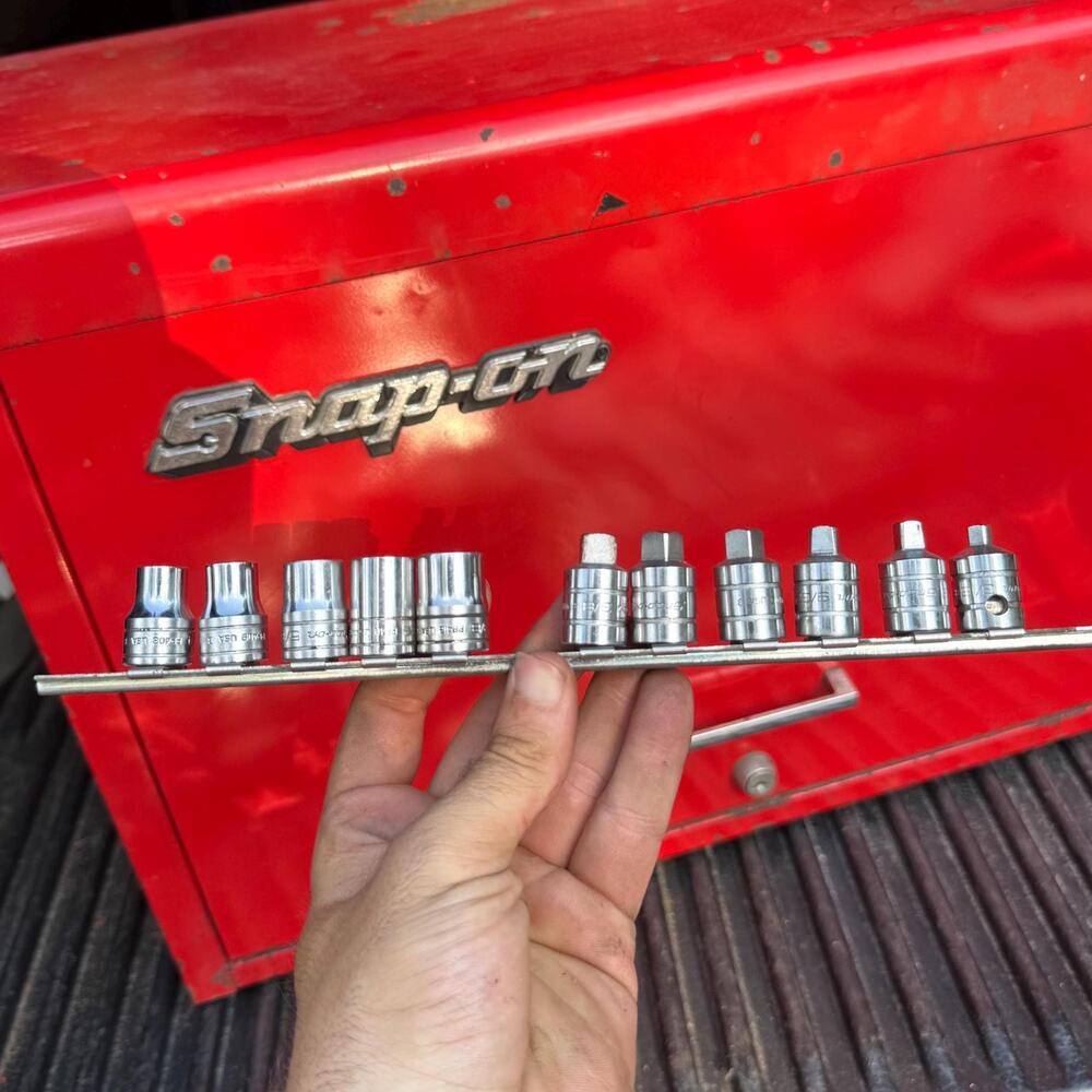Vintage Snap-on 3/8 dr SAE 4pt Internal External Pipe Plug Socket Set 11 pc.